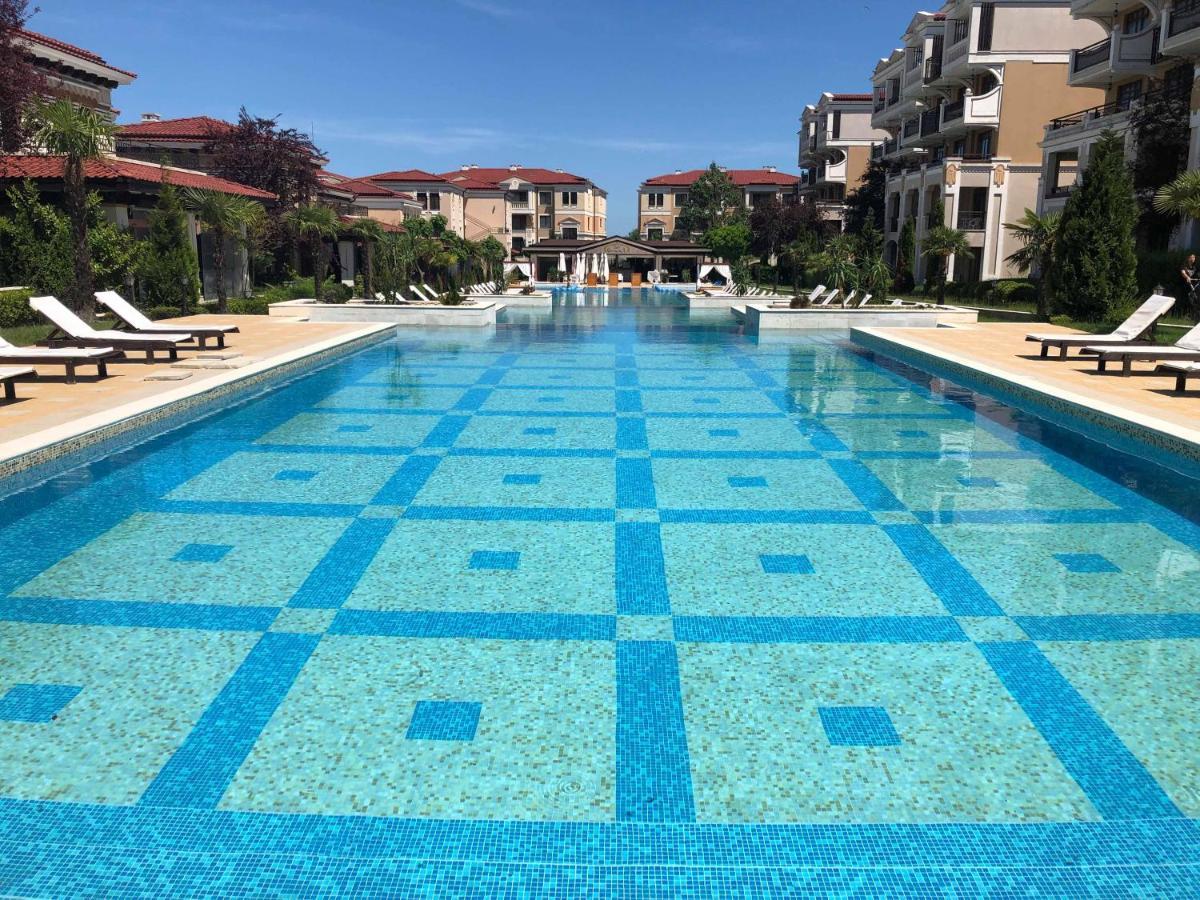 One Bedroom Apartment In G Life Sozopol Bagian luar foto