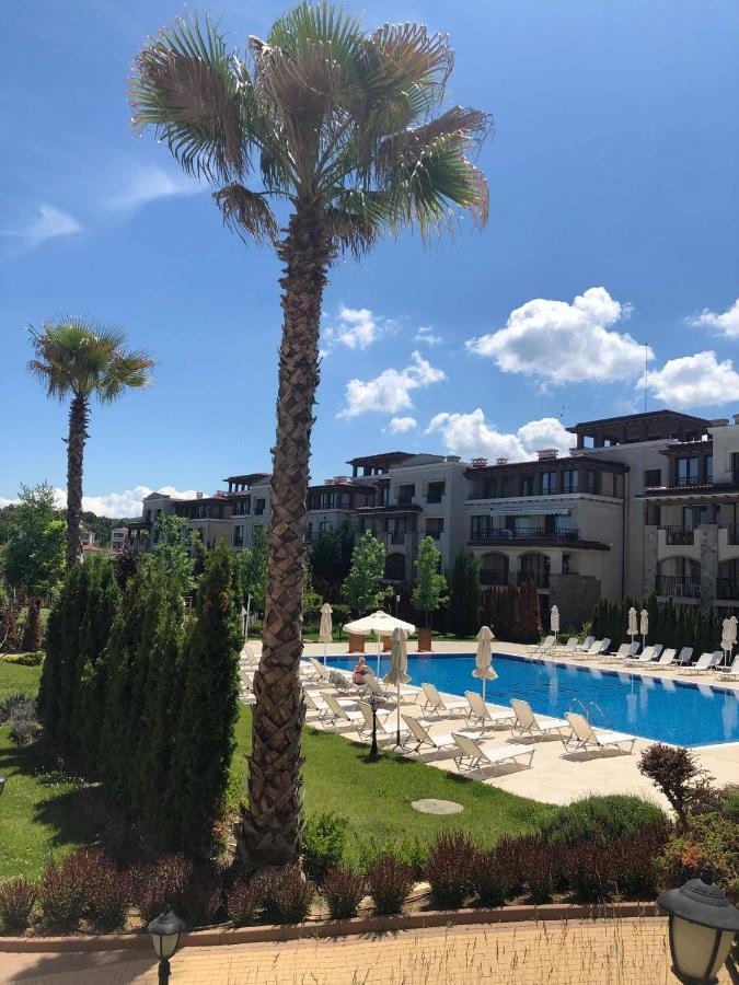 One Bedroom Apartment In G Life Sozopol Bagian luar foto