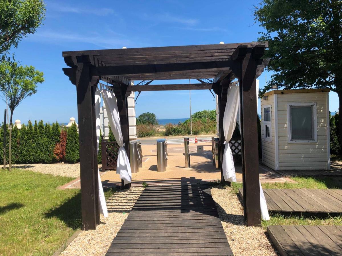 One Bedroom Apartment In G Life Sozopol Bagian luar foto